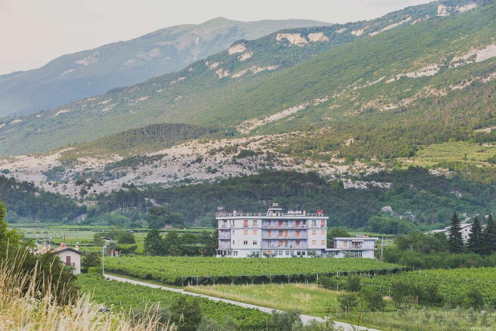 דרו Aktiv Hotel Eden מראה חיצוני תמונה