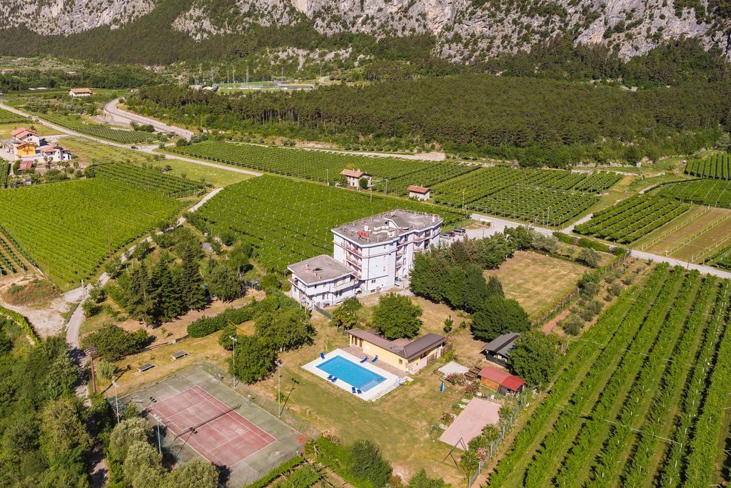 דרו Aktiv Hotel Eden מראה חיצוני תמונה