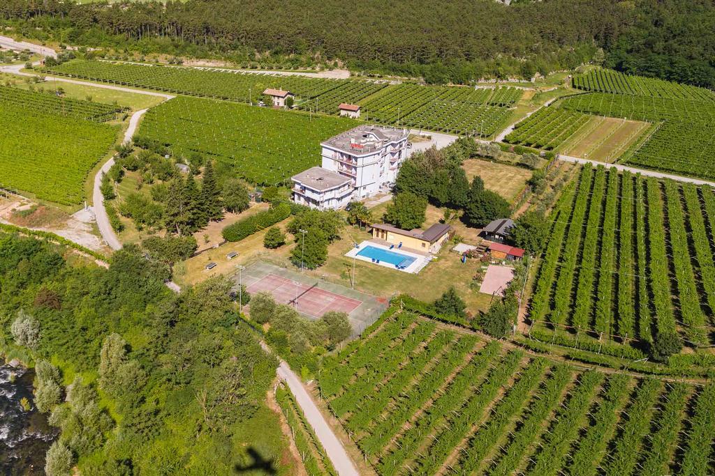 דרו Aktiv Hotel Eden מראה חיצוני תמונה