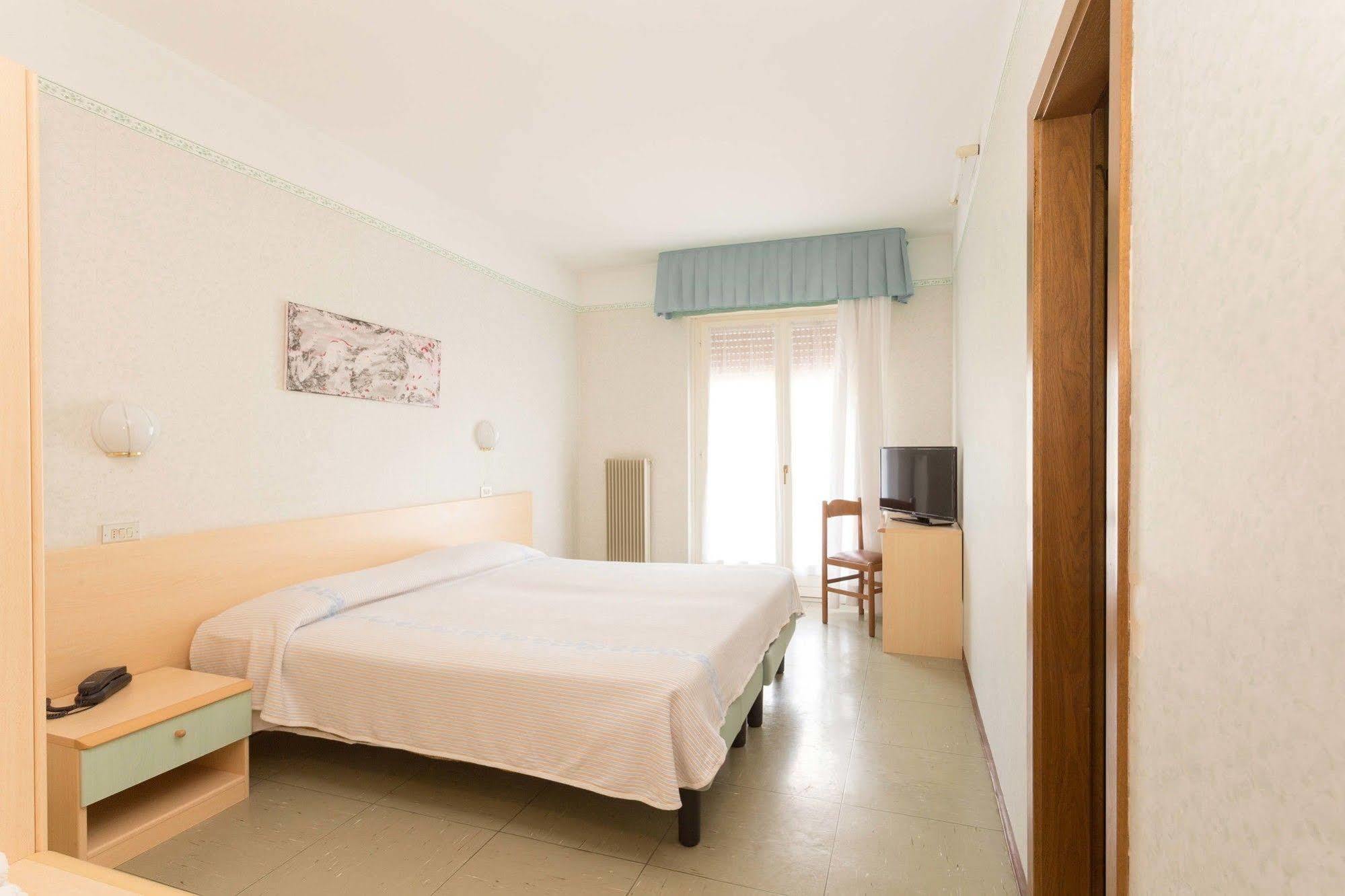דרו Aktiv Hotel Eden מראה חיצוני תמונה