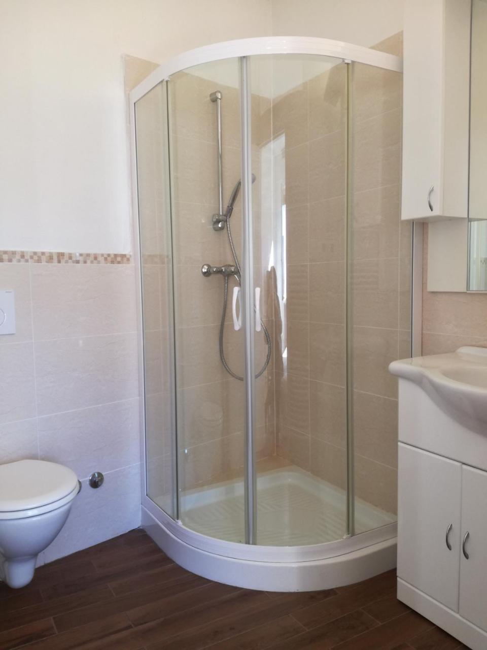 דרו Aktiv Hotel Eden מראה חיצוני תמונה